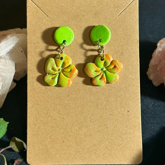 Green and Yellow Floral Earrings - Picture 1 of 1